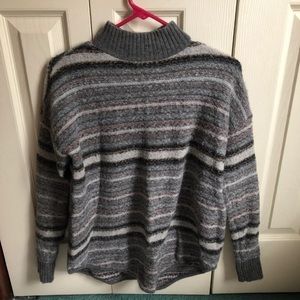 american eagle sweater
